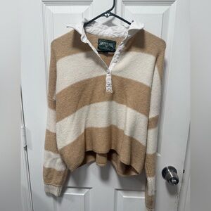 American Eagle Collar Sweatshirt size M